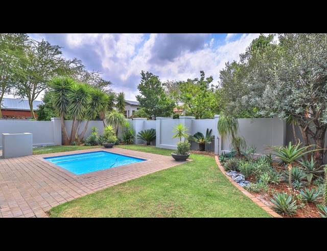 4 BEDROOM HOUSE FOR SALE IN MIDSTREAM HILL